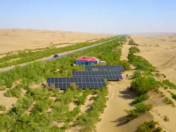 The green "light" scenery of Tarim oilfield is infinitely good(图1) The green "light" scenery of Tarim oilfield is infinitely good(图1)
